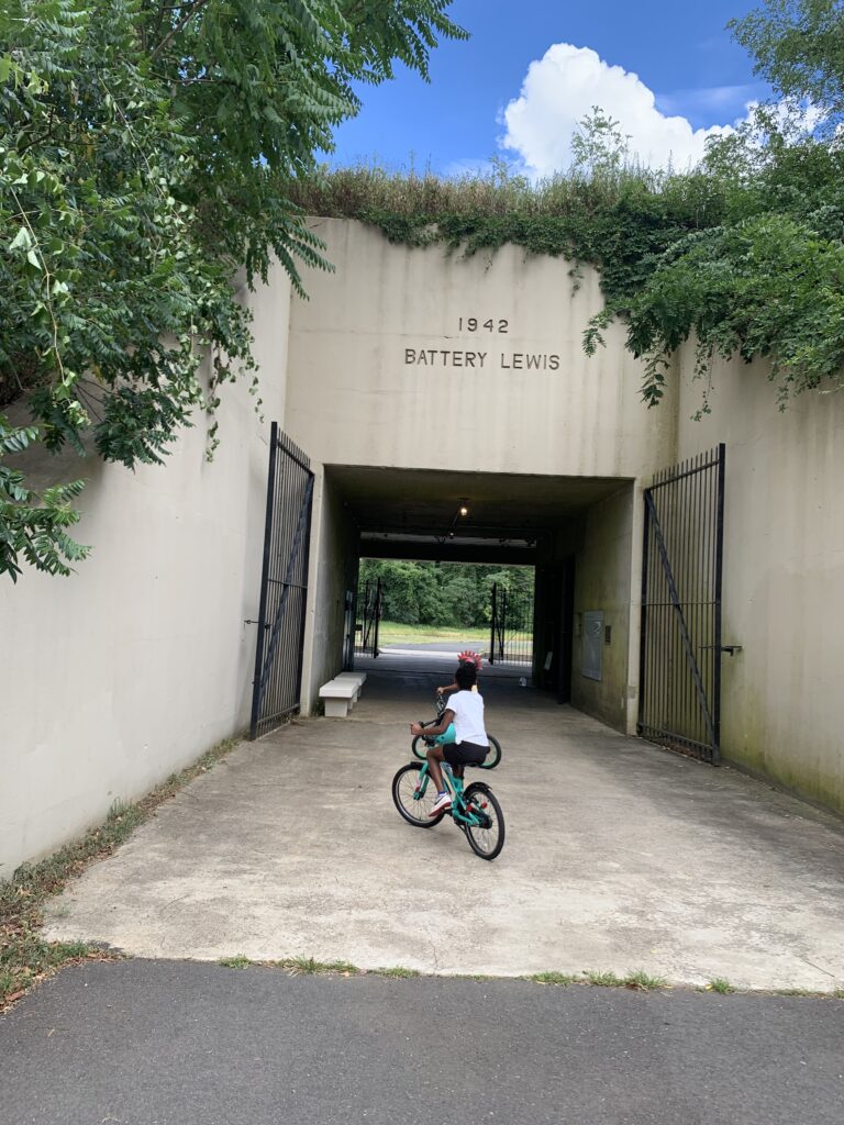 the entrance to Battery Lewis at Hartshorn Woods Park